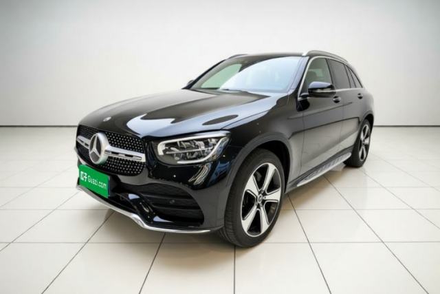 Ojetý Mercedes-Benz GLC 2022 Refreshed GLC 300 L 4MATIC Dynamic Edition Prestige Version