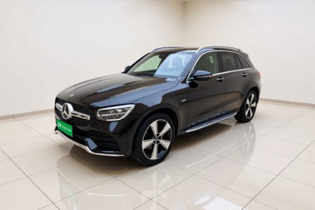 Ojetý Mercedes-Benz GLC 2022 Refreshed GLC 300 L 4MATIC Dynamic Edition Prestige Version