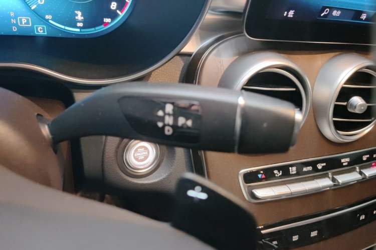Used Mercedes-Benz GLC 2022 GLC 300 L 4MATIC Dynamic Edition Prestige Model Gear Lever