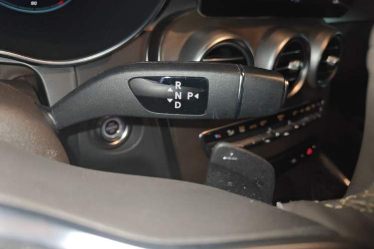 Used Mercedes-Benz GLC 2022 GLC 300 L 4MATIC Dynamic Edition Prestige Model Gear Lever
