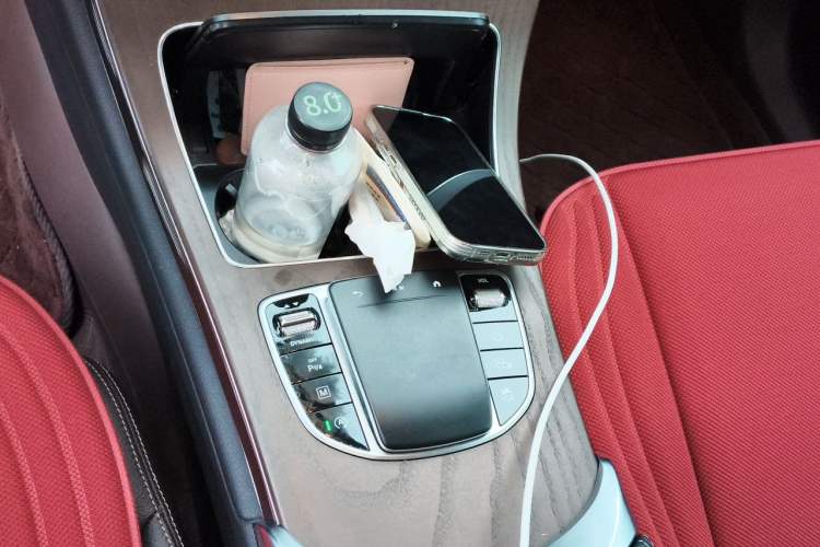 Used Mercedes-Benz GLC 2022 Refreshed GLC 300 L 4MATIC Dynamic Edition Prestige Version Gear Lever