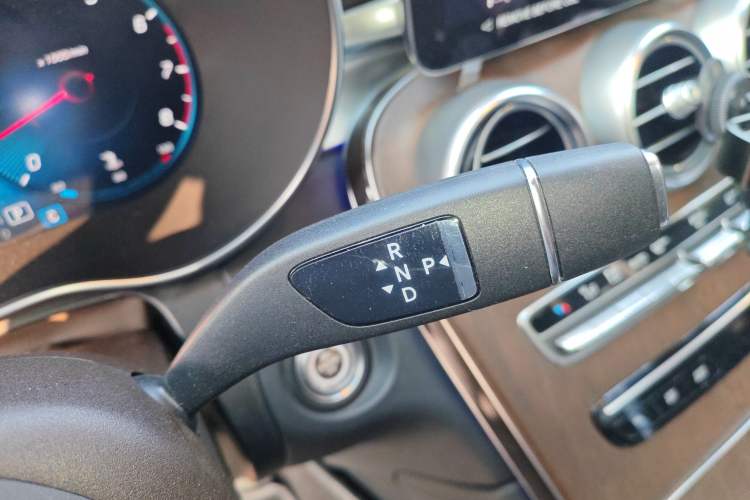 Used Mercedes-Benz GLC 2022 Refreshed GLC 300 L 4MATIC Dynamic Edition Prestige Version Gear Lever