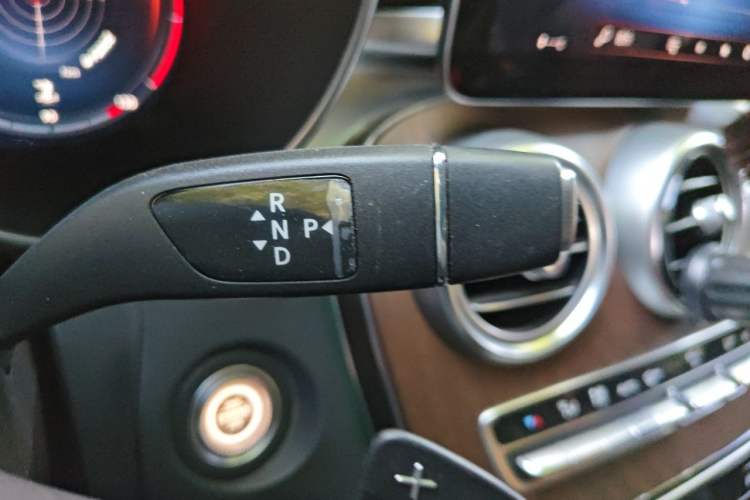 Used Mercedes-Benz GLC 2022 Refreshed GLC 300 L 4MATIC Dynamic Edition Prestige Version Gear Lever