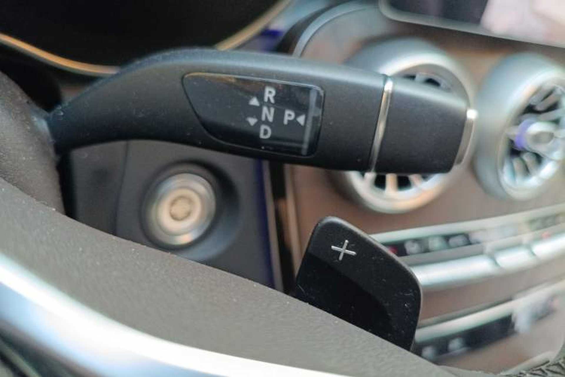 Used Mercedes-Benz GLC 2022 Refreshed GLC 300 L 4MATIC Dynamic Edition Prestige Version Gear Lever