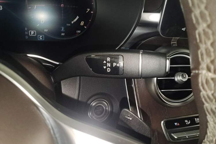 Used Mercedes-Benz GLC 2022 GLC 300 L 4MATIC Dynamic Edition Prestige Model Gear Lever