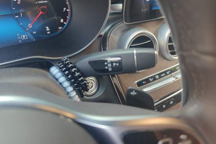 Used Mercedes-Benz GLC 2022 Refreshed GLC 300 L 4MATIC Dynamic Edition Prestige Version Gear Lever