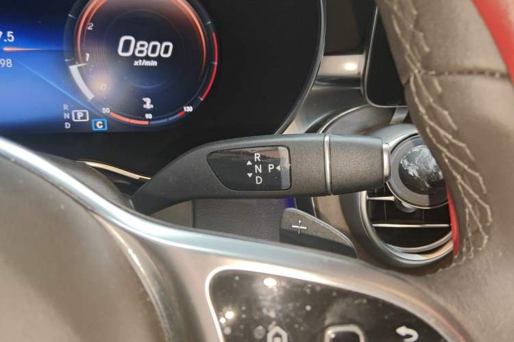 Used Mercedes-Benz GLC 2022 GLC 260 L 4MATIC Luxury Model Gear Lever