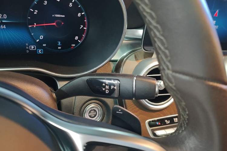 Used Mercedes-Benz GLC 2022 Refreshed GLC 300 L 4MATIC Dynamic Edition Prestige Version Gear Lever