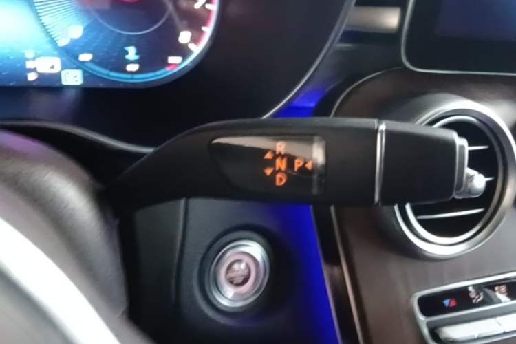 Used Mercedes-Benz GLC 2022 Refreshed GLC 300 L 4MATIC Dynamic Edition Prestige Version Gear Lever