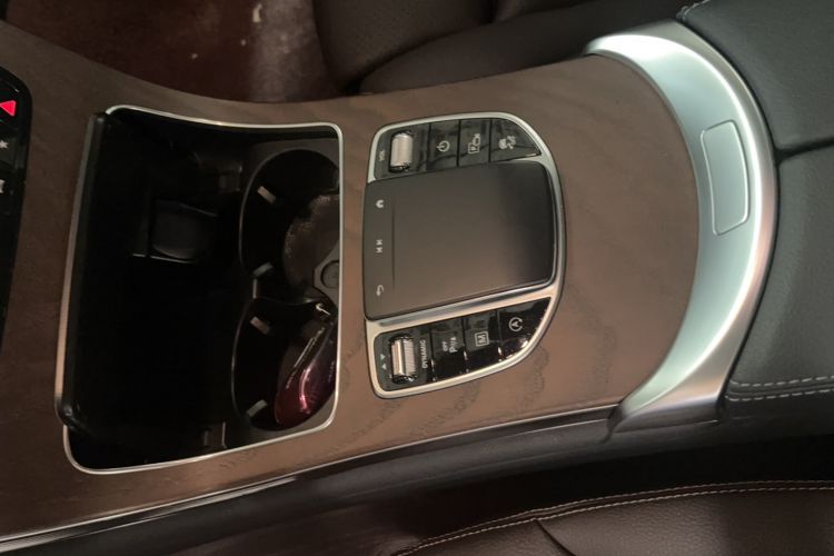 Used Mercedes-Benz GLC 2022 Refreshed GLC 300 L 4MATIC Dynamic Edition Prestige Version Gear Lever
