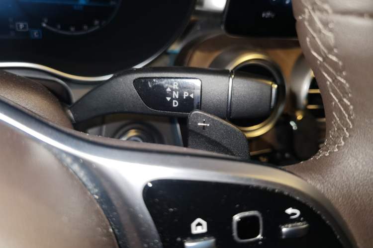Used Mercedes-Benz GLC 2022 GLC 300 L 4MATIC Dynamic Edition Prestige Model Gear Lever