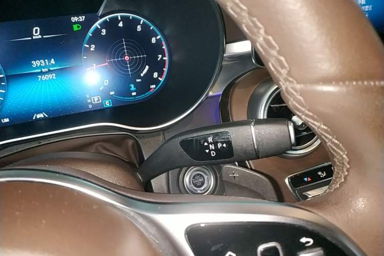 Used Mercedes-Benz GLC 2022 GLC 300 L 4MATIC Dynamic Model Gear Lever