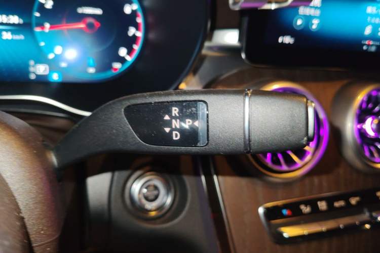 Used Mercedes-Benz GLC 2022 GLC 300 L 4MATIC Dynamic Edition Prestige Model Gear Lever