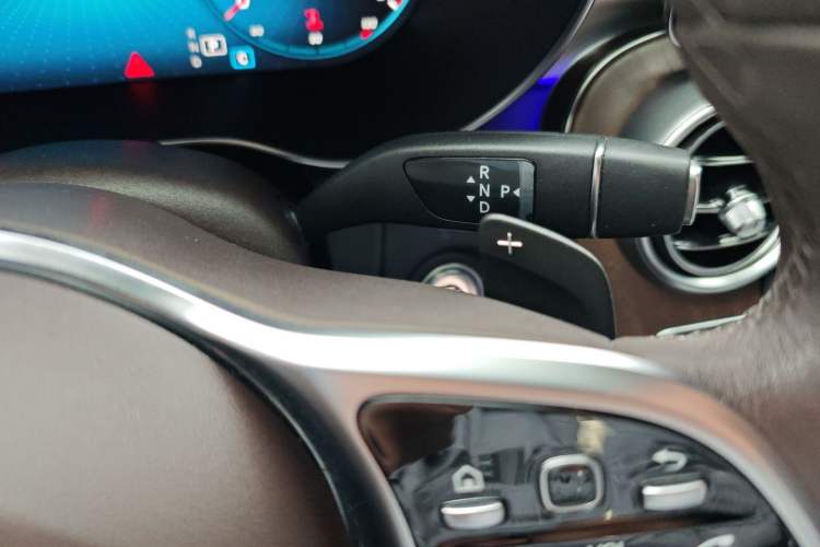 Used Mercedes-Benz GLC 2022 GLC 300 L 4MATIC Dynamic Model Gear Lever