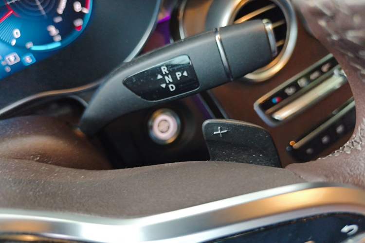 Used Mercedes-Benz GLC 2022 GLC 260 L 4MATIC Luxury Model Gear Lever