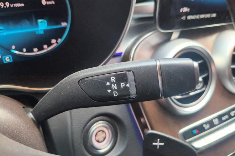 Used Mercedes-Benz GLC 2022 Refreshed GLC 300 L 4MATIC Dynamic Edition Prestige Version Gear Lever