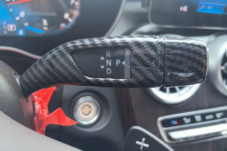 Used Mercedes-Benz GLC 2022 Second Facelift GLC 260 L 4MATIC Dynamic Edition Gear Lever