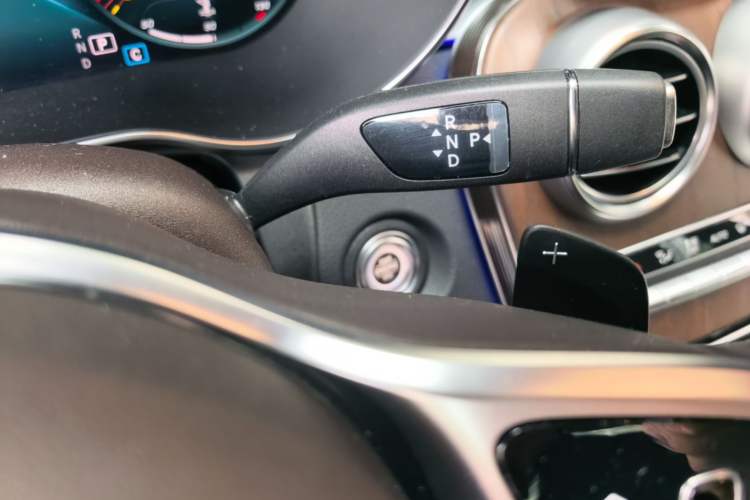 Used Mercedes-Benz GLC 2022 Refreshed GLC 300 L 4MATIC Dynamic Edition Prestige Version Gear Lever