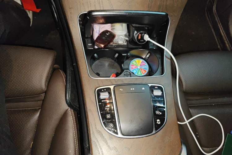 Used Mercedes-Benz GLC 2022 Refreshed GLC 300 L 4MATIC Dynamic Edition Prestige Version Gear Lever