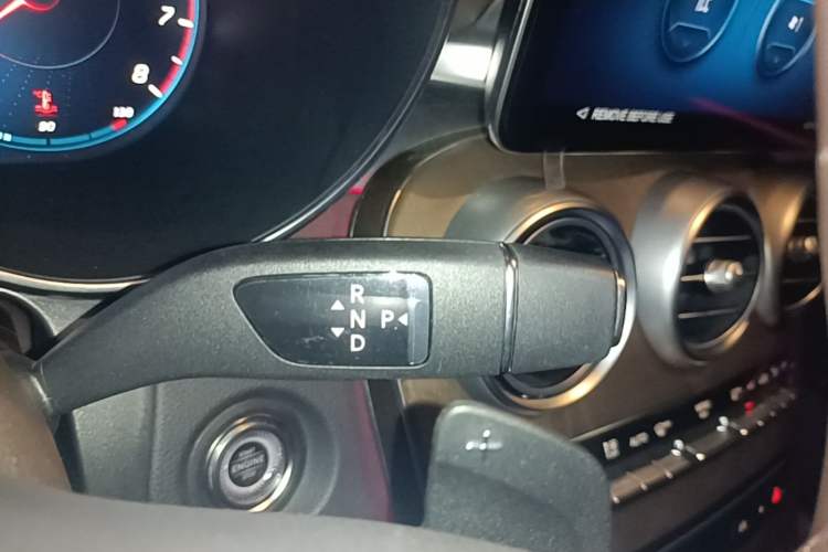 Used Mercedes-Benz GLC 2022 GLC 300 L 4MATIC Dynamic Edition Prestige Model Gear Lever