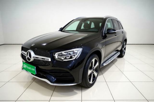 Ojetý Mercedes-Benz GLC 2022 Refreshed GLC 300 L 4MATIC Dynamic Edition Prestige Version