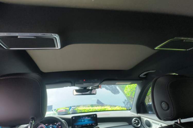 Used Mercedes-Benz GLC 2022 Second Facelift GLC 260 L 4MATIC Dynamic Edition Headliner