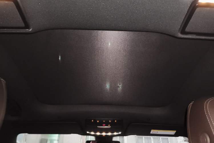 Used Mercedes-Benz GLC 2022 Refreshed GLC 300 L 4MATIC Dynamic Edition Prestige Version Headliner