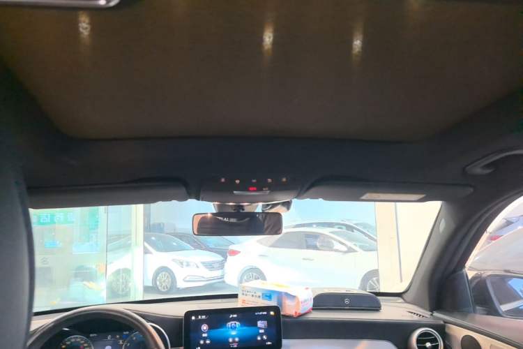 Used Mercedes-Benz GLC 2022 Facelifted GLC 260 L 4MATIC Dynamic Edition Headliner