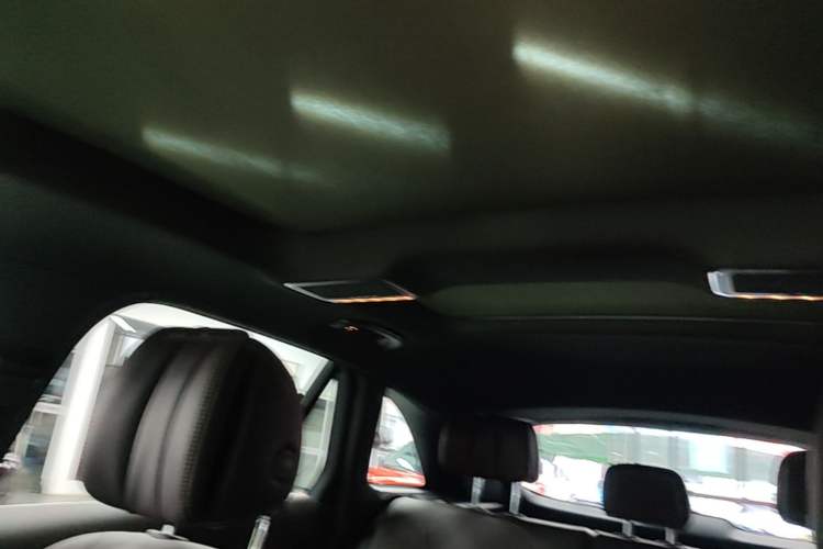 Used Mercedes-Benz GLC 2022 GLC 300 L 4MATIC Dynamic Model Headliner