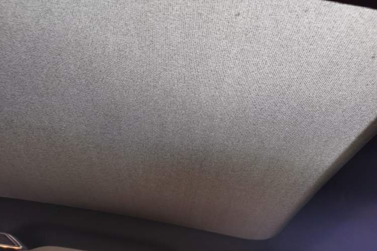 Used Mercedes-Benz GLC 2022 Refreshed GLC 260 L 4MATIC Dynamic Edition Headliner