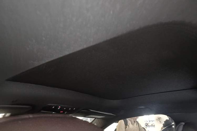 Used Mercedes-Benz GLC 2022 GLC 300 L 4MATIC Dynamic Edition Prestige Model Headliner