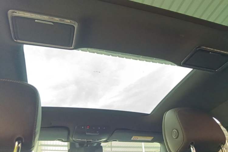 Used Mercedes-Benz GLC 2022 Refreshed GLC 300 L 4MATIC Dynamic Edition Prestige Version Headliner