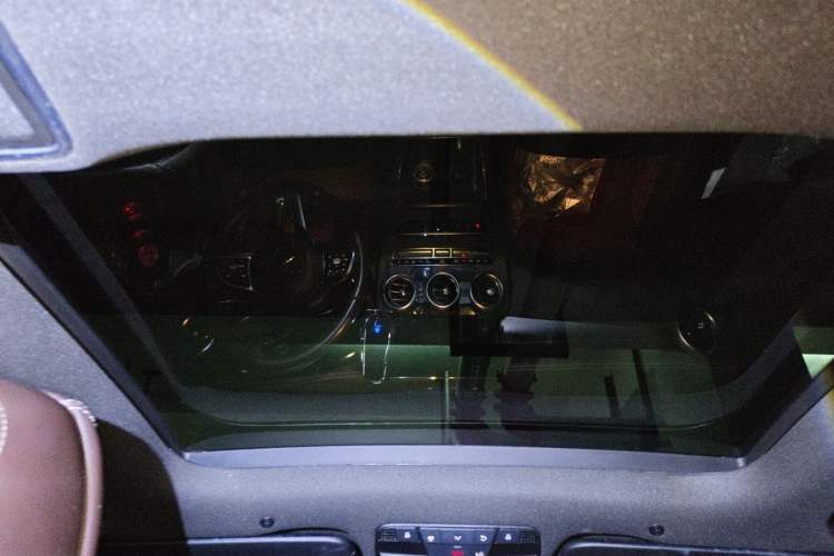 Used Mercedes-Benz GLC 2022 GLC 300 L 4MATIC Dynamic Edition Prestige Model Headliner