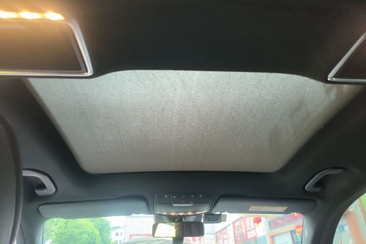 Used Mercedes-Benz GLC 2022 Refreshed GLC 300 L 4MATIC Dynamic Edition Headliner
