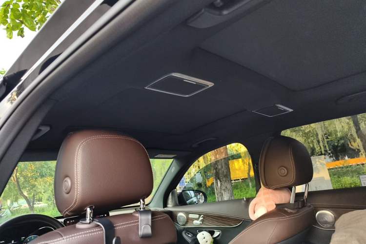 Used Mercedes-Benz GLC 2022 Refreshed GLC 300 L 4MATIC Dynamic Edition Prestige Version Headliner