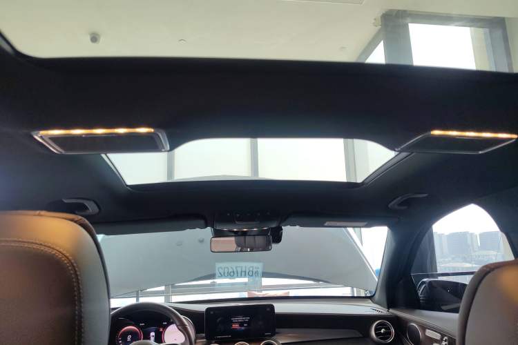 Used Mercedes-Benz GLC 2022 Refreshed GLC 300 L 4MATIC Dynamic Edition Prestige Version Headliner