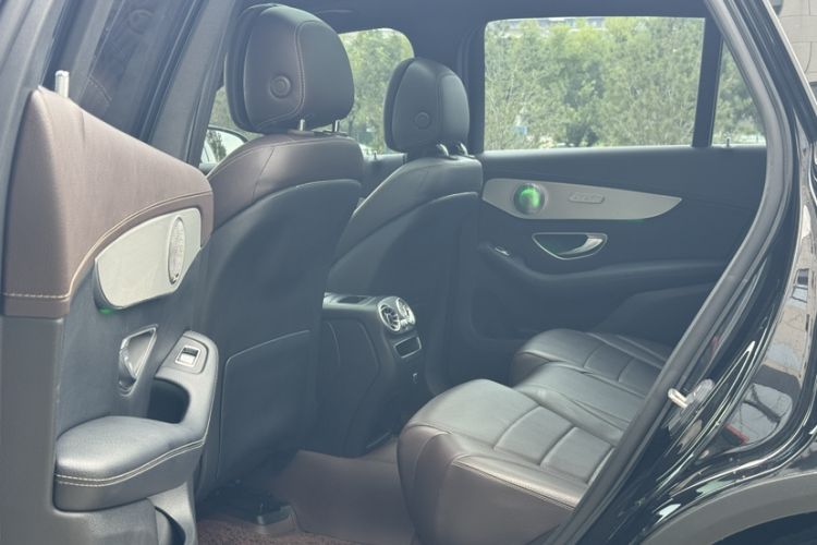 Used Mercedes-Benz GLC 2022 Second Facelift GLC 260 L 4MATIC Dynamic Edition Headliner