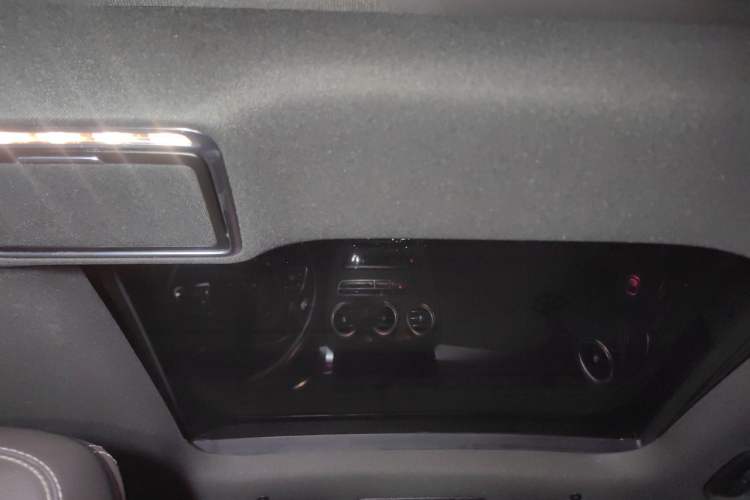 Used Mercedes-Benz GLC 2022 GLC 260 L 4MATIC Luxury Model Headliner
