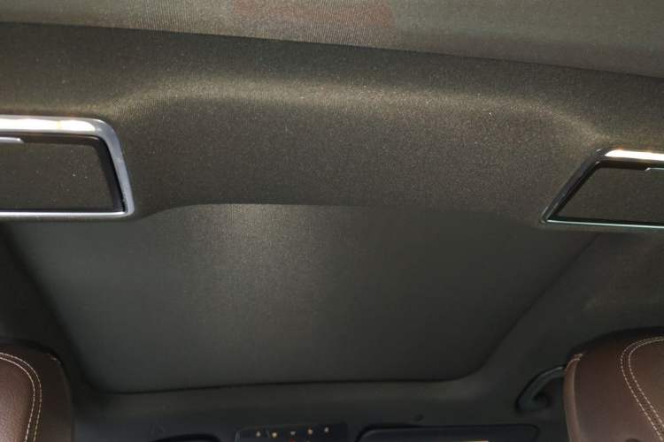 Used Mercedes-Benz GLC 2022 Refreshed GLC 300 L 4MATIC Dynamic Edition Prestige Version Headliner