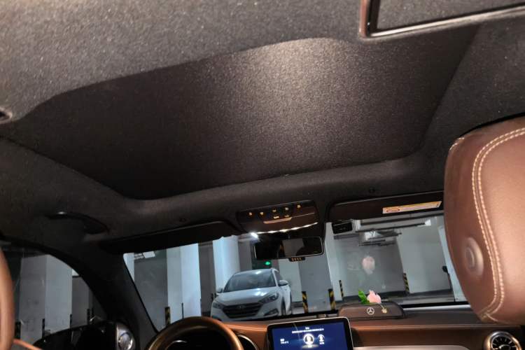 Used Mercedes-Benz GLC 2022 Refreshed GLC 300 L 4MATIC Dynamic Edition Prestige Version Headliner