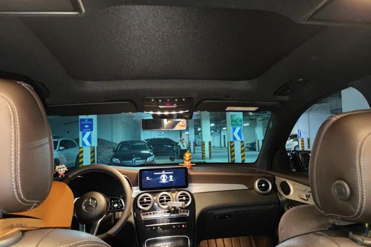 Used Mercedes-Benz GLC 2022 Second Facelift GLC 260 L 4MATIC Dynamic Edition Headliner