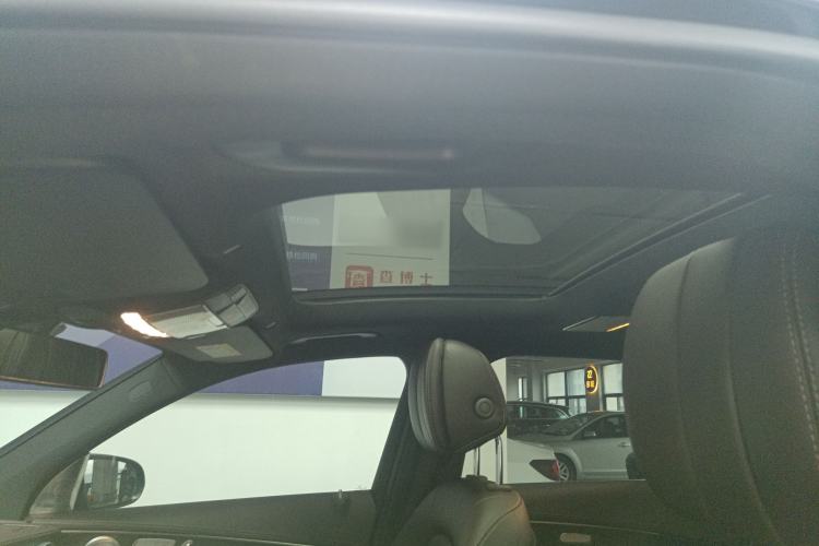 Used Mercedes-Benz GLC 2022 Facelifted GLC 260 L 4MATIC Dynamic Edition Headliner