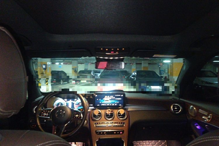 Used Mercedes-Benz GLC 2022 GLC 300 L 4MATIC Dynamic Model Headliner