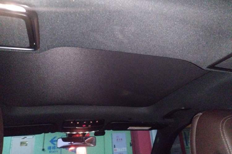 Used Mercedes-Benz GLC 2022 Refreshed GLC 300 L 4MATIC Dynamic Edition Prestige Version Headliner