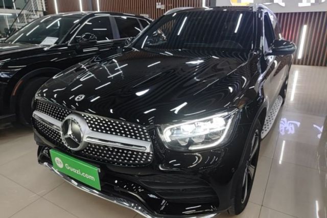 Ojetý Mercedes-Benz GLC 2022 Facelift GLC 300 L 4MATIC Luxury Edition