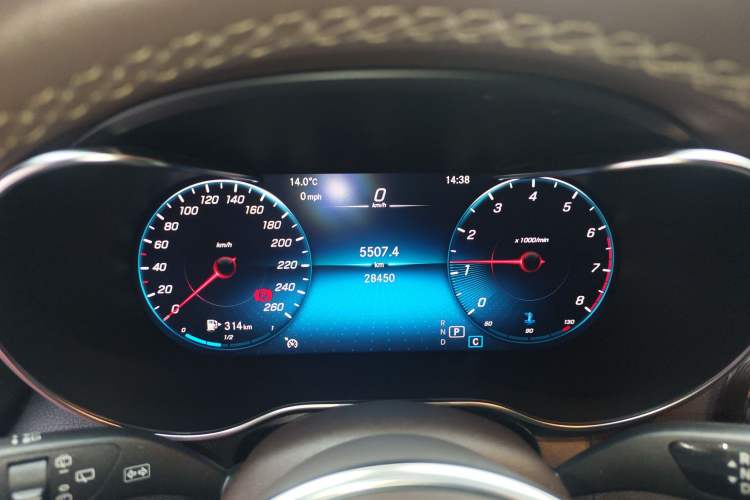 Used Mercedes-Benz GLC 2022 Second Facelift GLC 260 L 4MATIC Luxury Edition Instrument Cluster