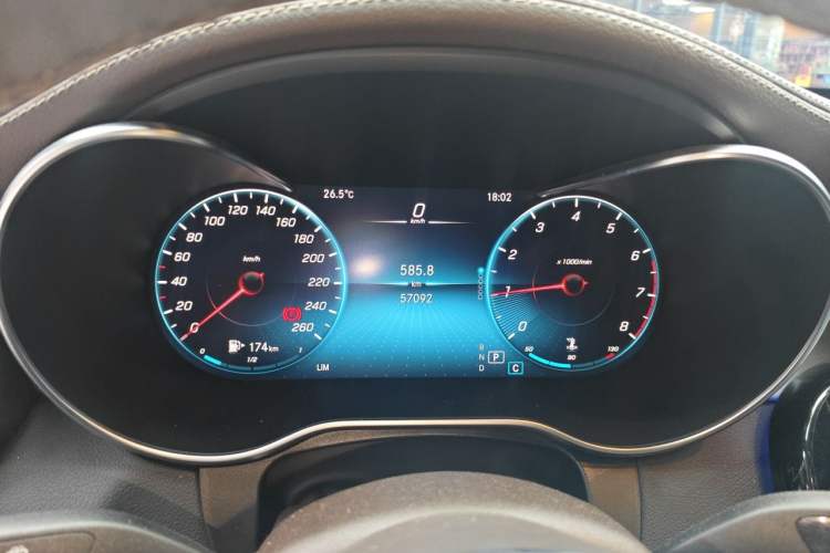 Used Mercedes-Benz GLC 2022 Facelifted GLC 260 L 4MATIC Dynamic Edition Instrument Cluster