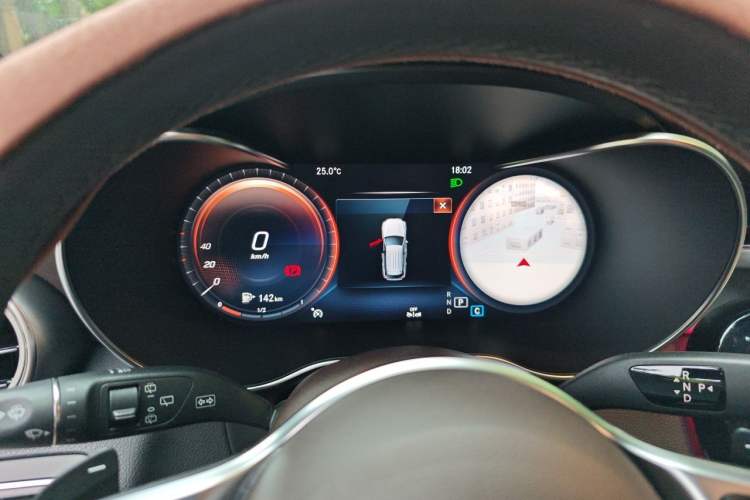 Used Mercedes-Benz GLC 2022 Facelifted GLC 260 L 4MATIC Dynamic Edition Instrument Cluster