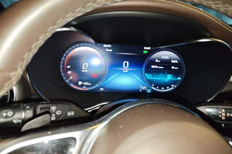 Used Mercedes-Benz GLC 2022 Facelifted GLC 260 L 4MATIC Dynamic Edition Instrument Cluster