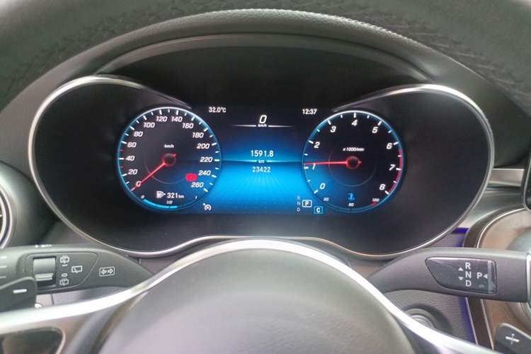 Used Mercedes-Benz GLC 2022 Second Facelift GLC 260 L 4MATIC Dynamic Edition Instrument Cluster